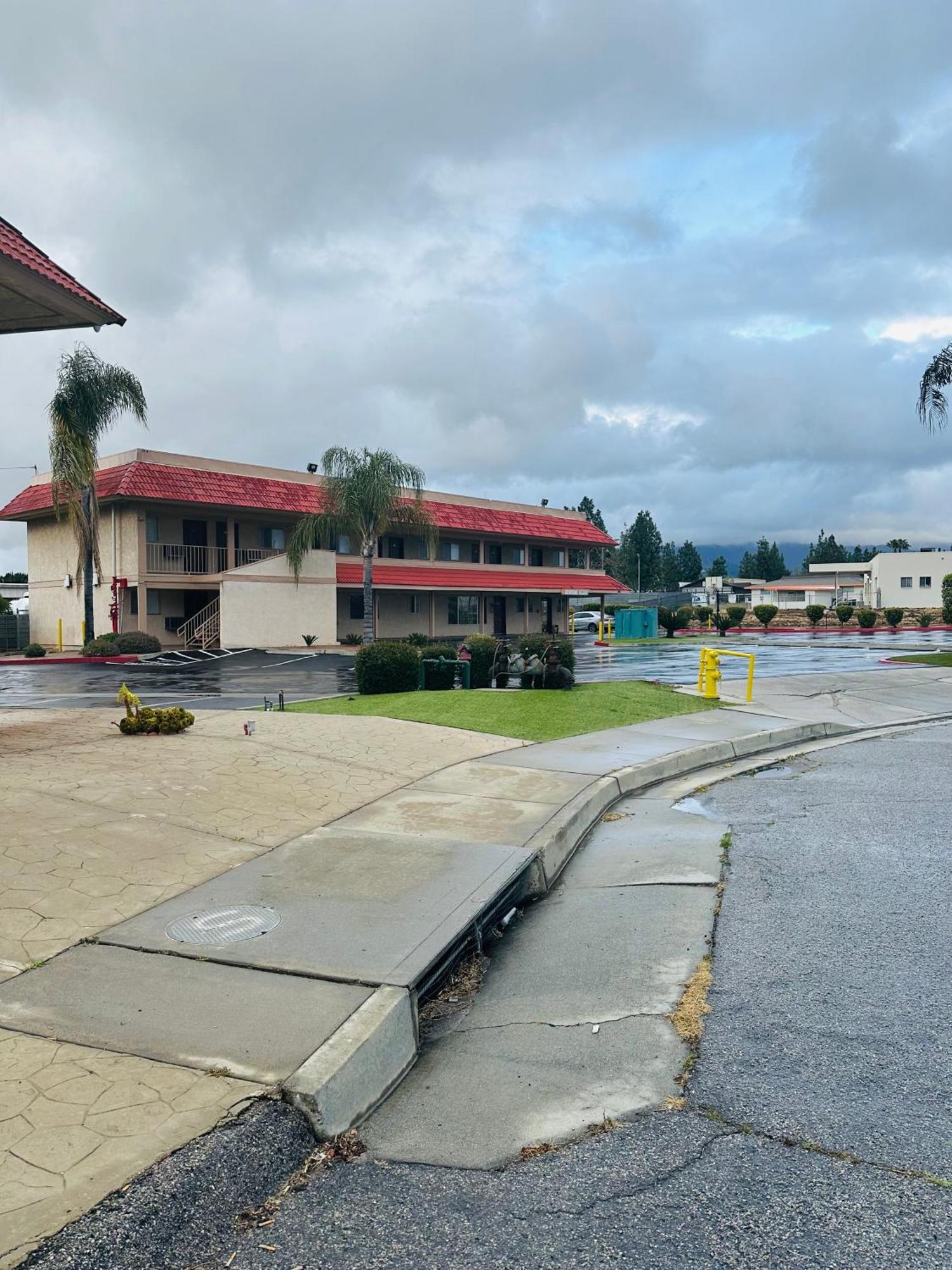 Americas Best Value Inn Calimesa Kültér fotó